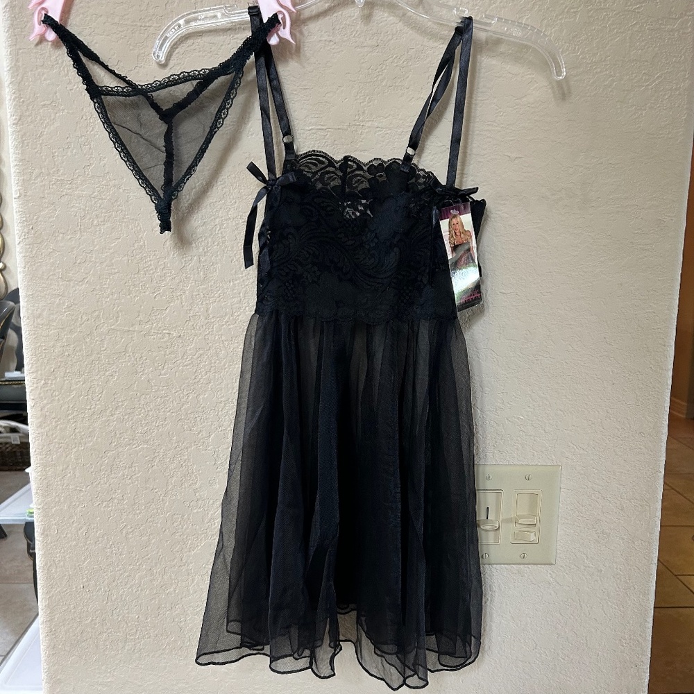 Electric Lingerie Black with g-string panties. One Size. NWT